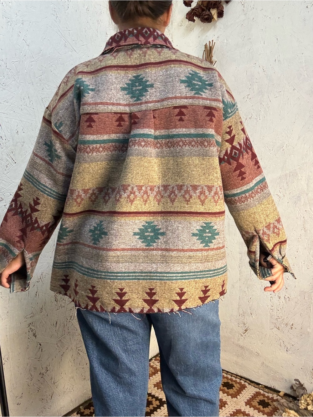 La Miel Western Aztec Distressed Fall Cozy Oversized Shacket Small - Picture 3 of 6